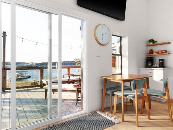 1802 Blue Cat LN, Austin, TX 78734