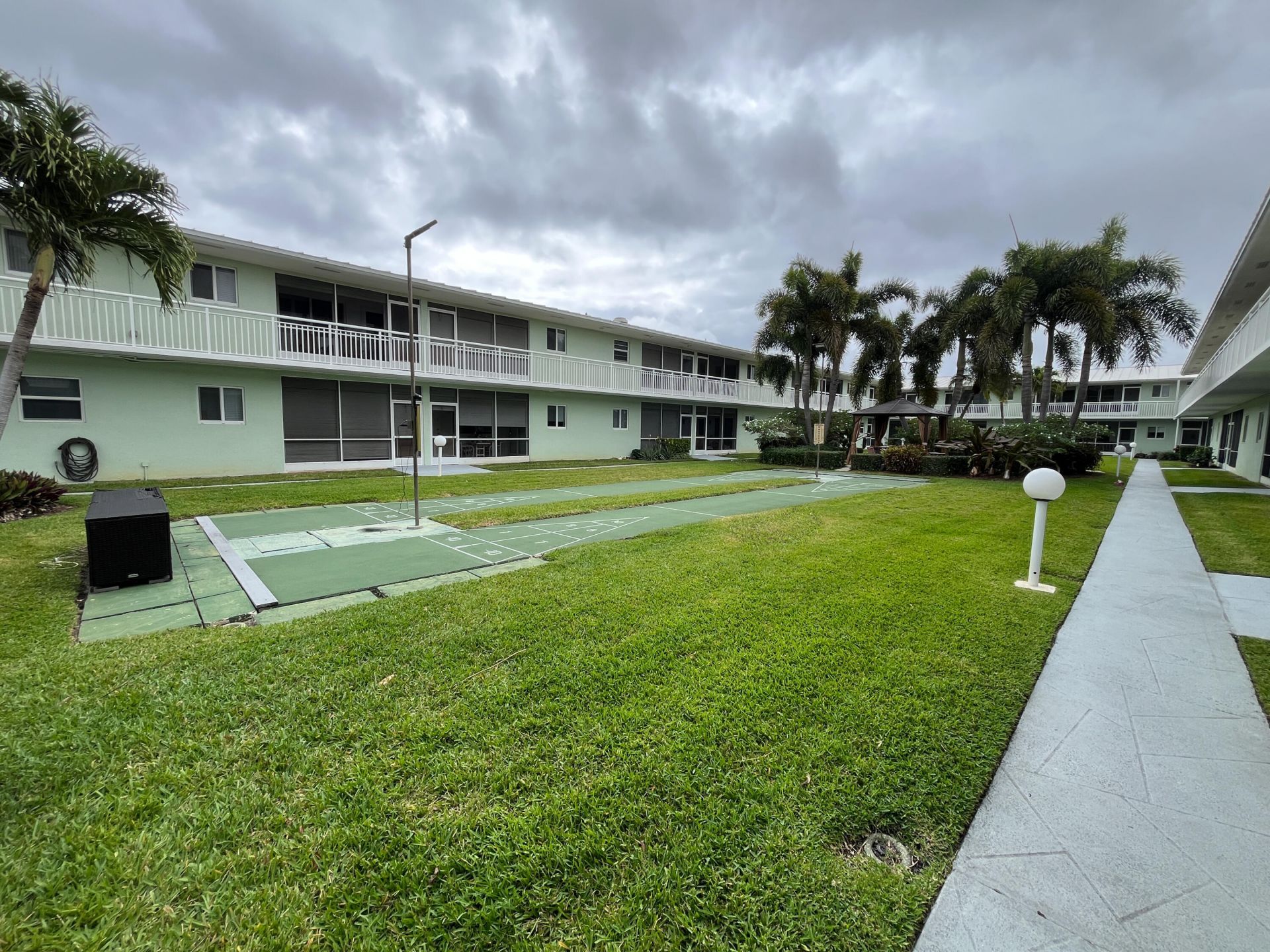 2100 NE 38th Street, Unit 128, Lighthouse Point, FL 33064 Photo