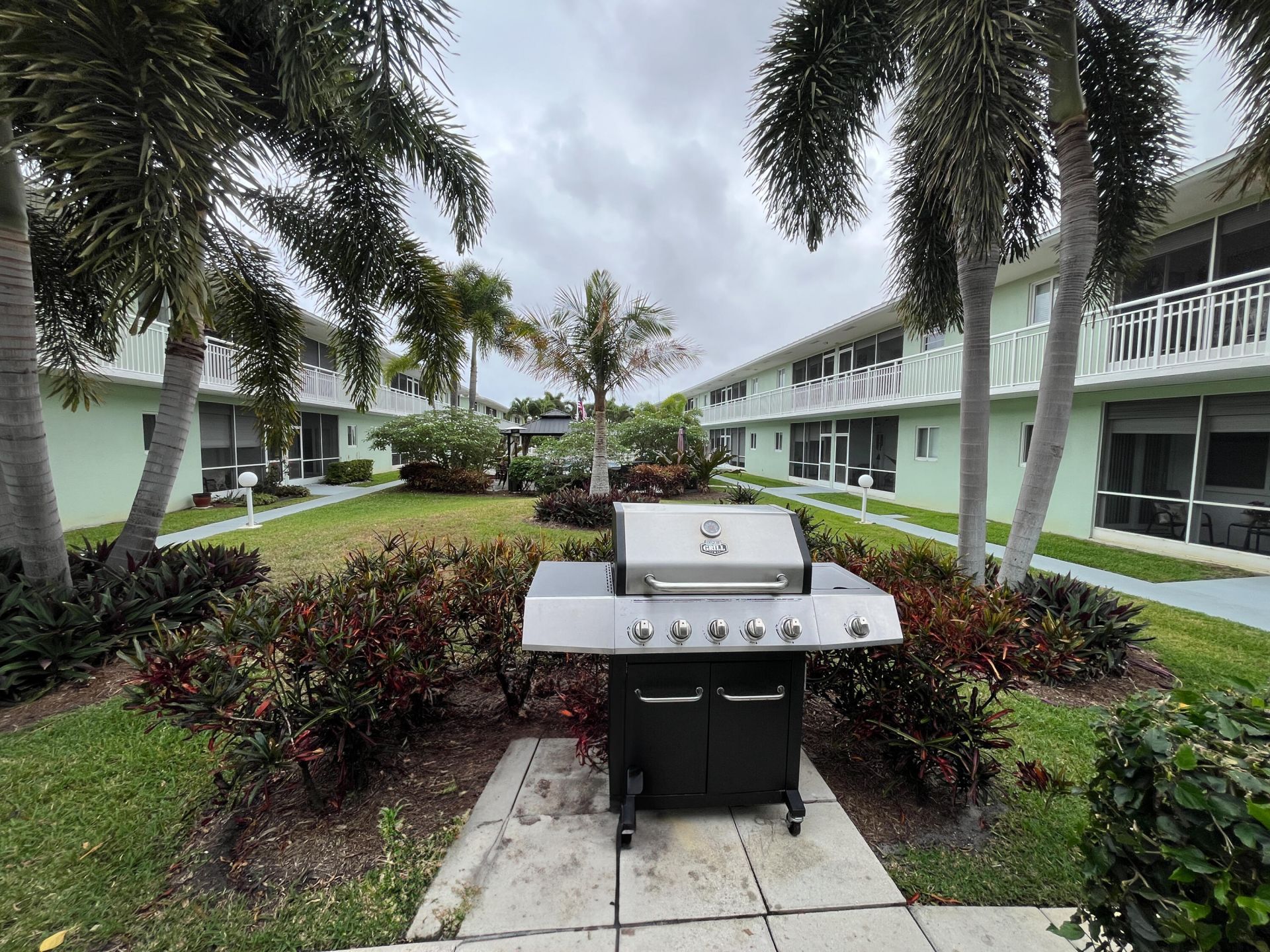 2100 NE 38th Street, Unit 128, Lighthouse Point, FL 33064 Photo
