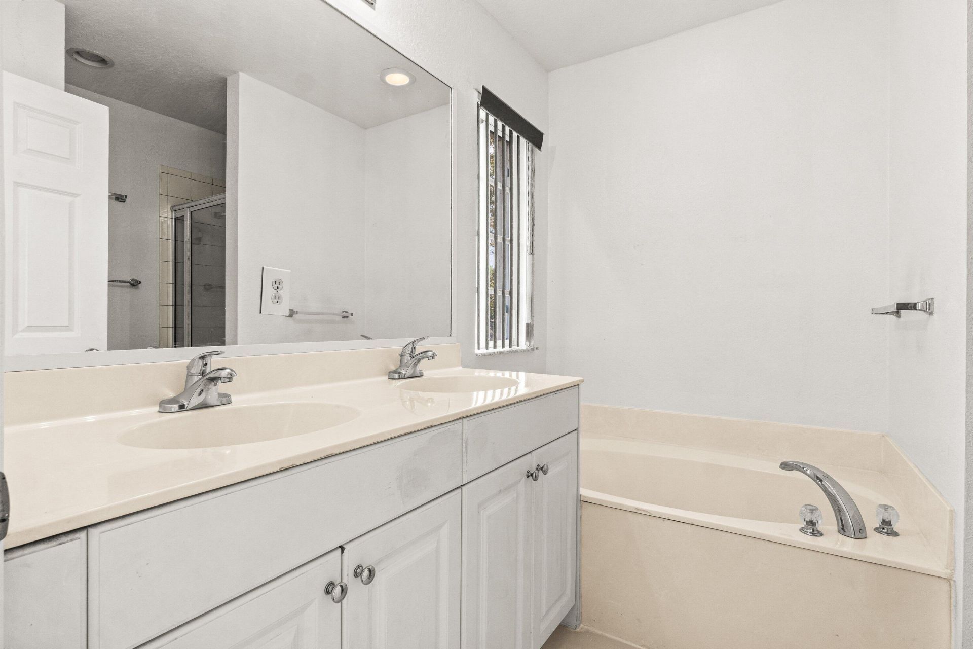 1221 Abaco Lane, Riviera Beach, FL 33404 Photo