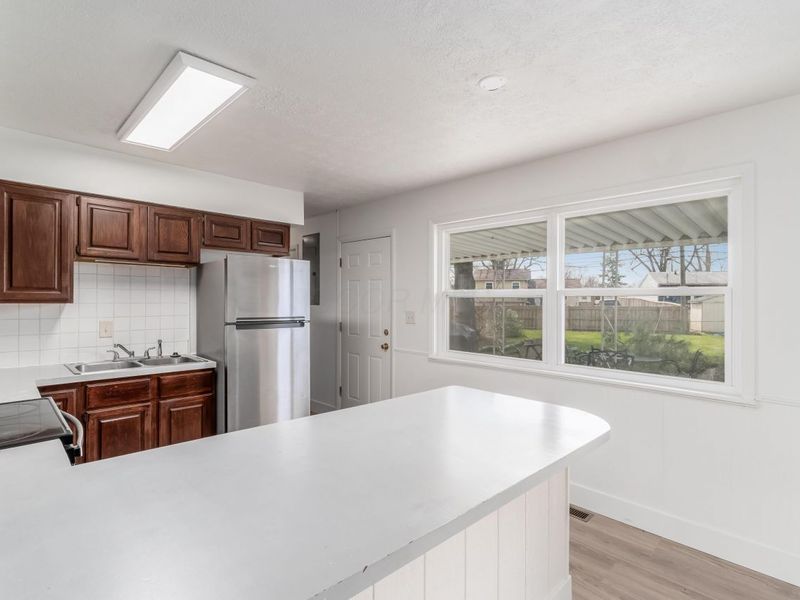 5301 Negley Court, Columbus, OH 43232 Photo 18