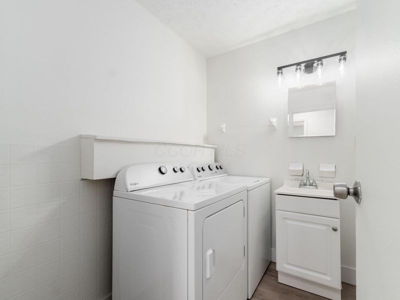 5301 Negley Court, Columbus, OH 43232 Photo 29