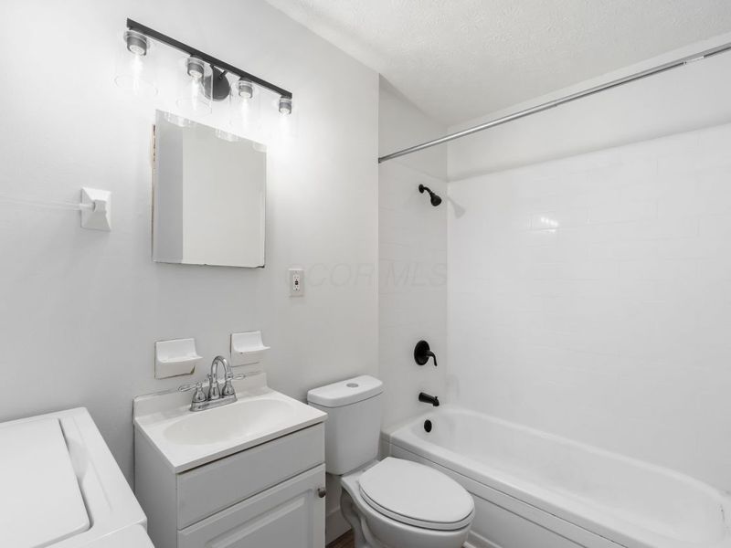 5301 Negley Court, Columbus, OH 43232 Photo 30