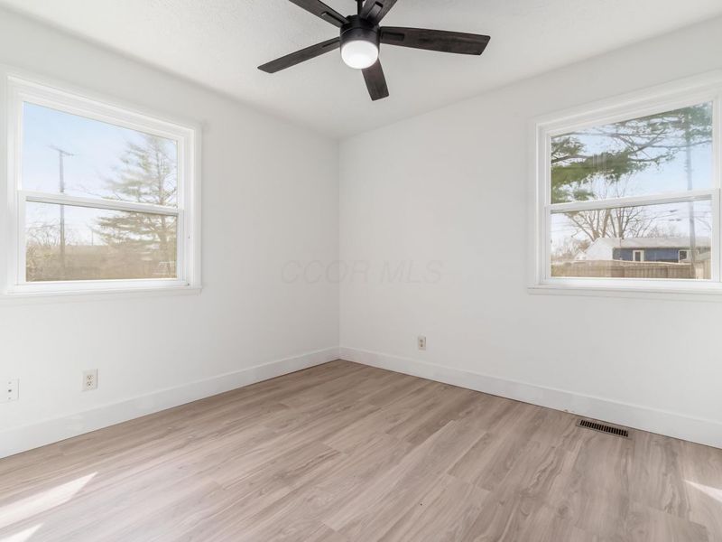 5301 Negley Court, Columbus, OH 43232 Photo 35