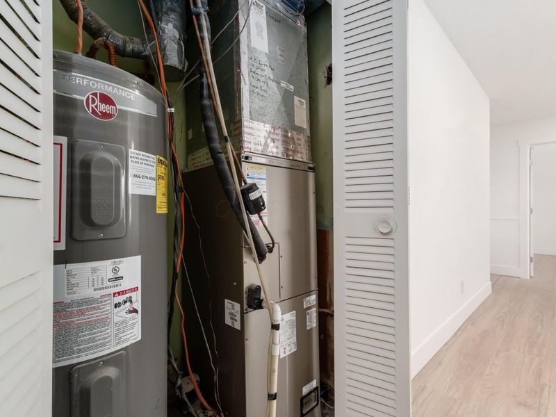 5301 Negley Court, Columbus, OH 43232 Photo 37