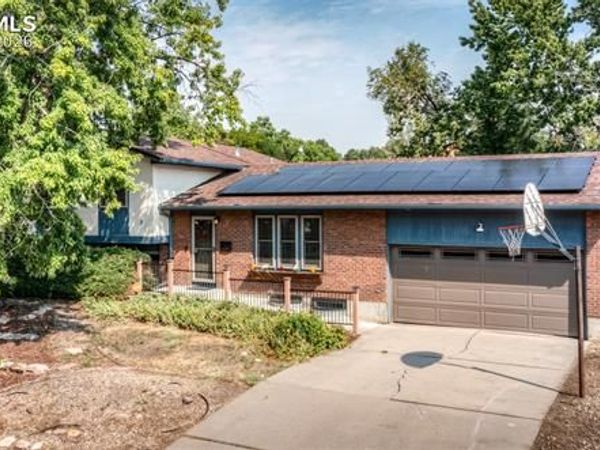 7 Briargate Terrace, Pueblo, CO 81001
