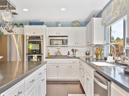 411 Villeroy Ct, Granite Bay, CA 95746 Photo