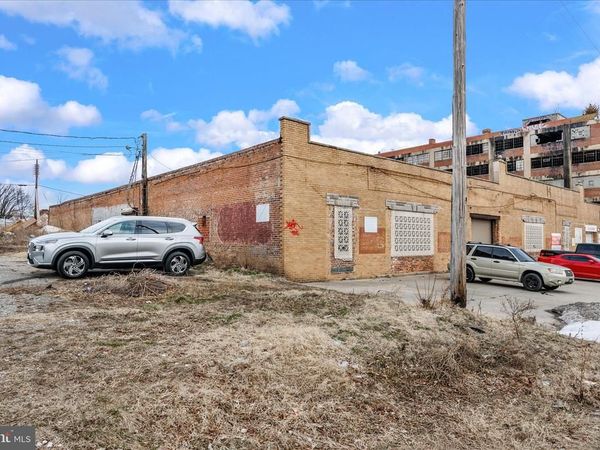 2200 W LAFAYETTE AVENUE, Unit 2, BALTIMORE, MD 21216