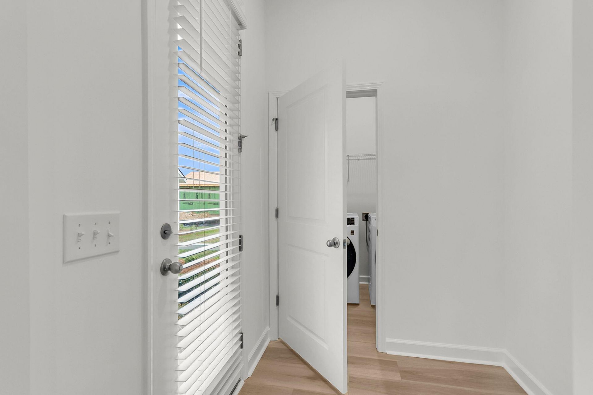 777 Blueway Avenue Photo 21