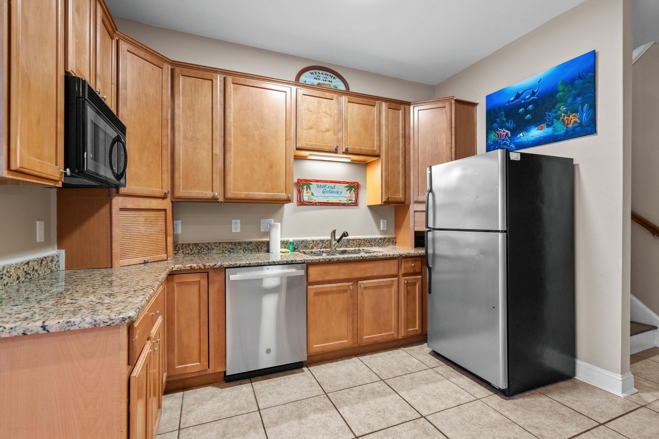 213 76th Ave. N Photo 24