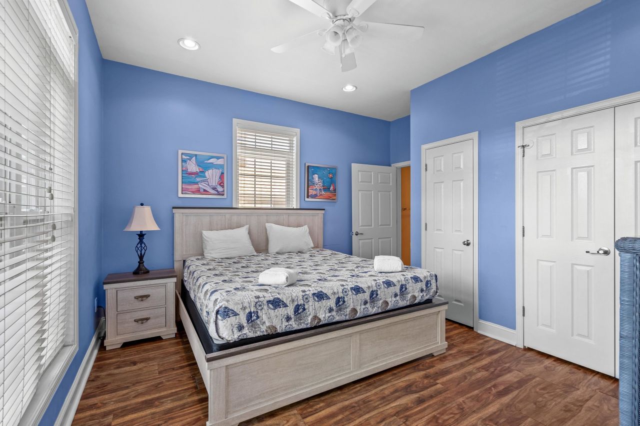 213 76th Ave. N Photo 41