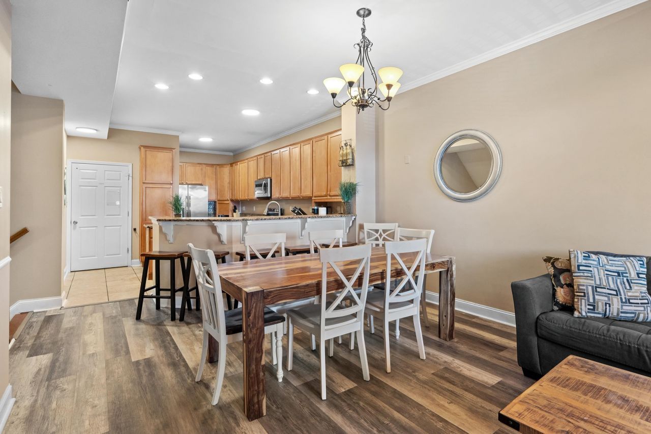 213 76th Ave. N Photo 8