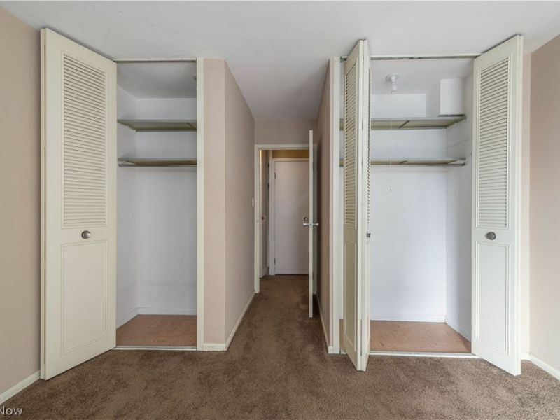 12520 Edgewater Drive, Unit 210, Lakewood, OH 44107 Photo 32