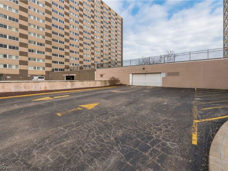 12520 Edgewater Drive, Unit 210, Lakewood, OH 44107 Photo 44