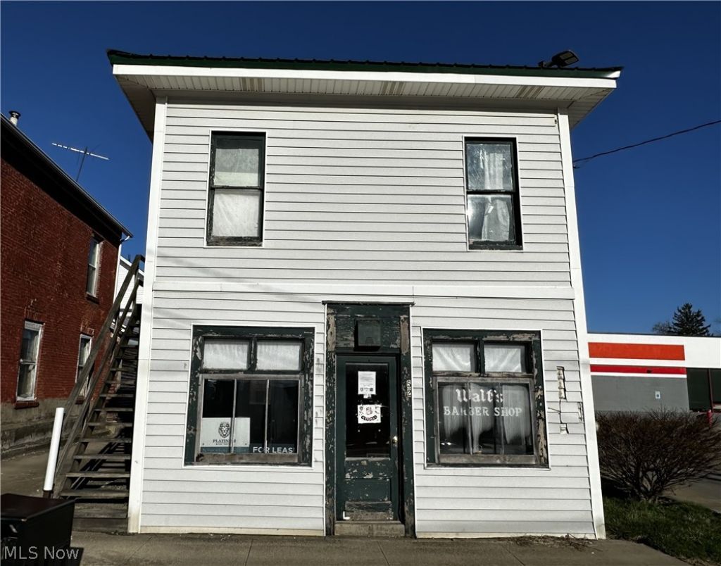 70 S Chestnut Street, Jefferson, OH 44047