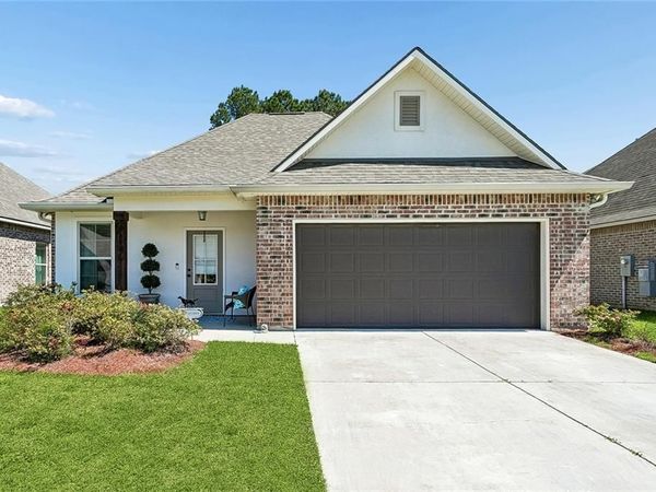 756 JACKSON Court , Madisonville, LA 70447