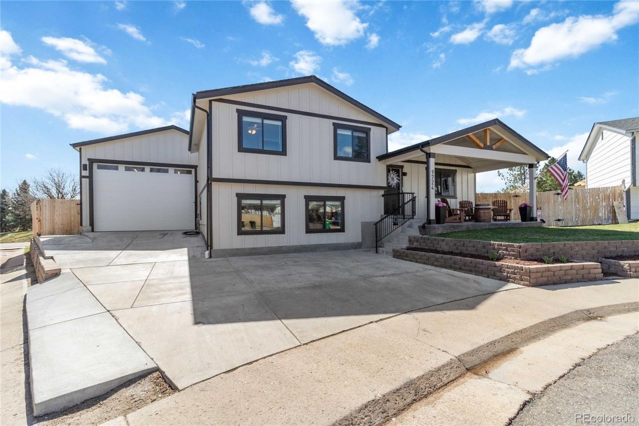 9724 W Polk Place, Littleton, CO 80123 Main Photo
