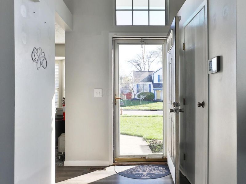 3079 Alderbrook Drive, Pickerington, OH 43147 Photo 4