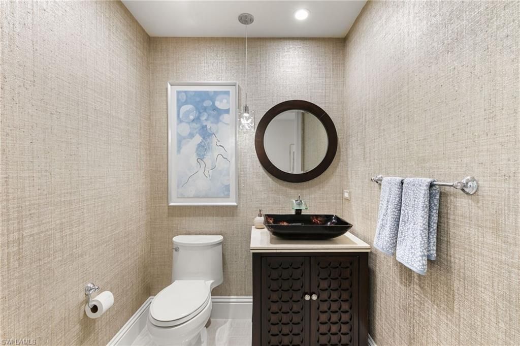 13665 Vanderbilt Dr, Unit 701, Naples, FL 34110 Photo