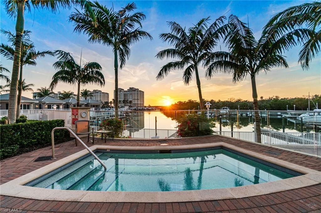 13665 Vanderbilt Dr, Unit 701, Naples, FL 34110 Photo