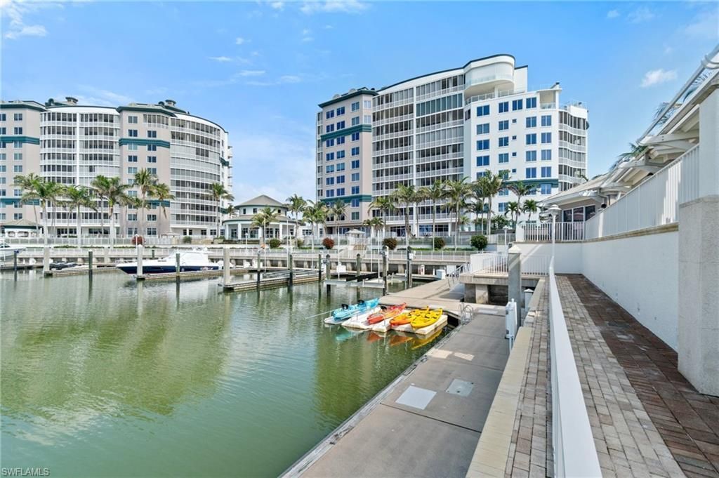 13665 Vanderbilt Dr, Unit 701, Naples, FL 34110 Photo