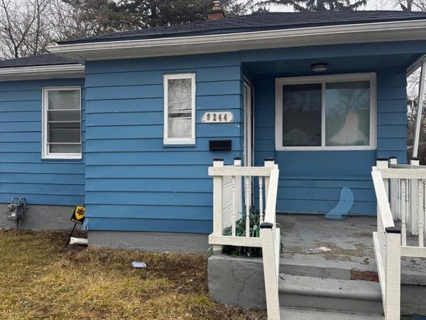 9244 Heyden, Detroit, MI 48228
