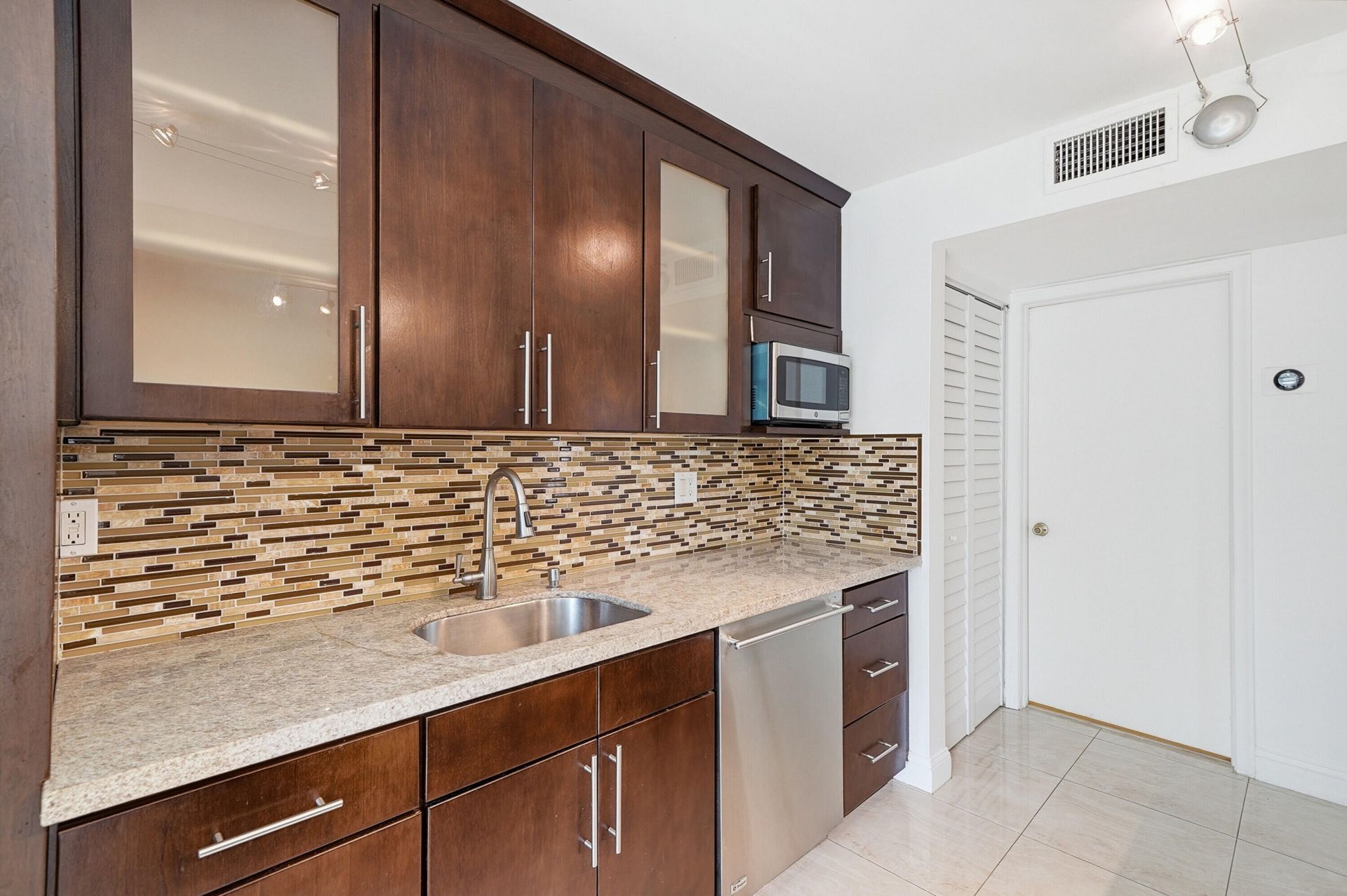 2384 NW 36th Avenue, Coconut Creek, FL 33066 Photo