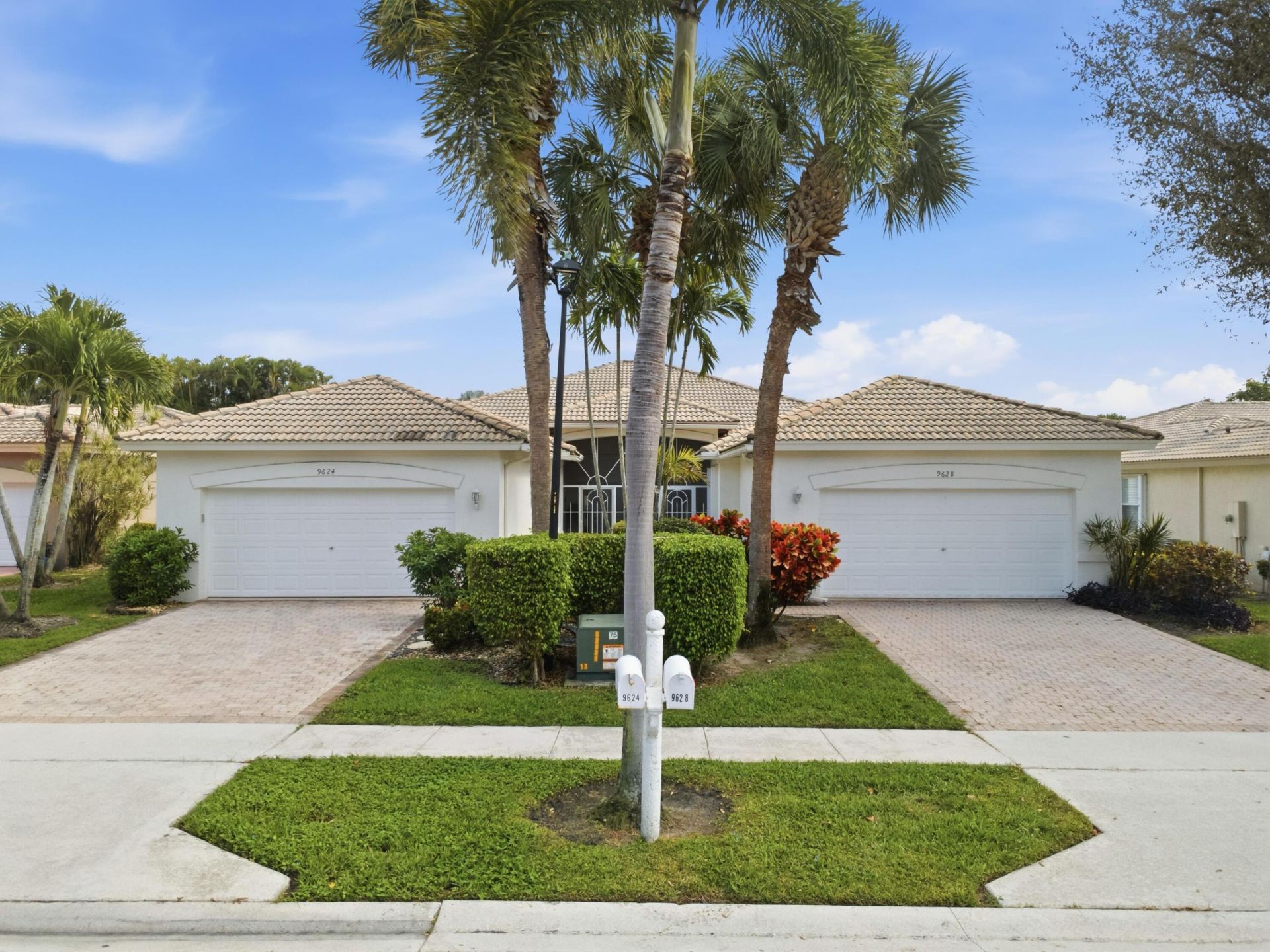 9624 Crescent View Drive N, Boynton Beach, FL 33437 Photo