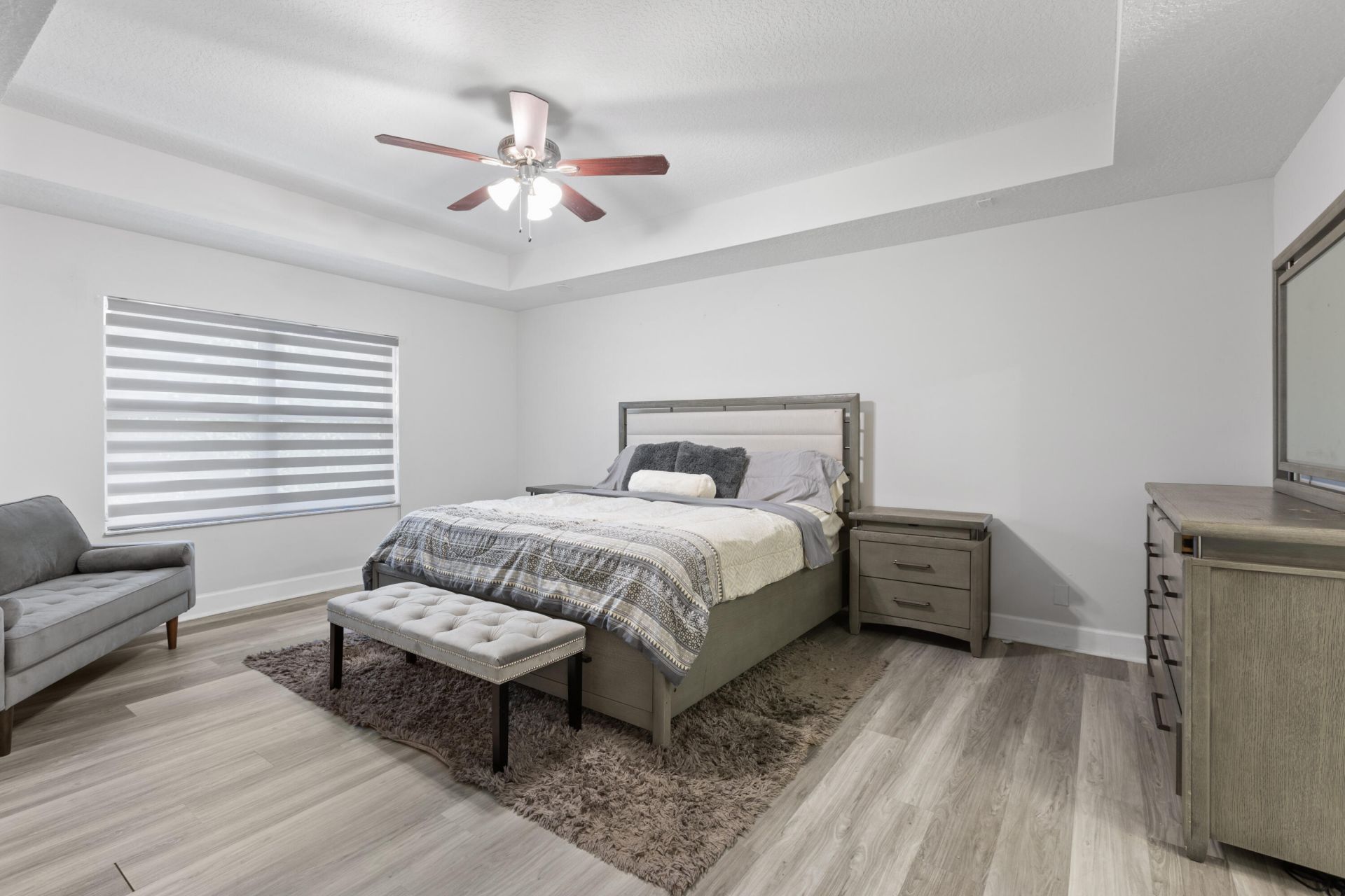 3221 El Camino Real, West Palm Beach, FL 33409 Photo