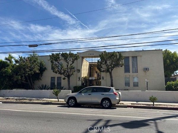 7826 Laurel Canyon, Unit 7, North Hollywood, CA 91605