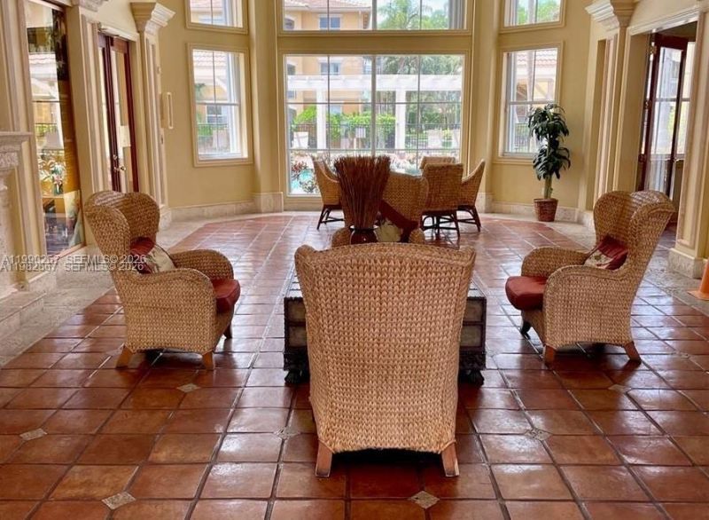 9640 NW 2 St , Unit 5106, Pembroke Pines, FL 33024 Photo