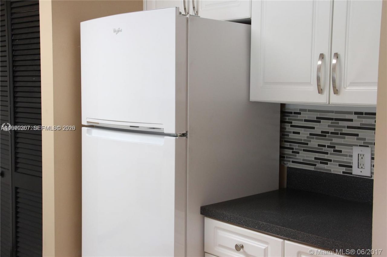 9640 NW 2 St , Unit 5106, Pembroke Pines, FL 33024 Photo