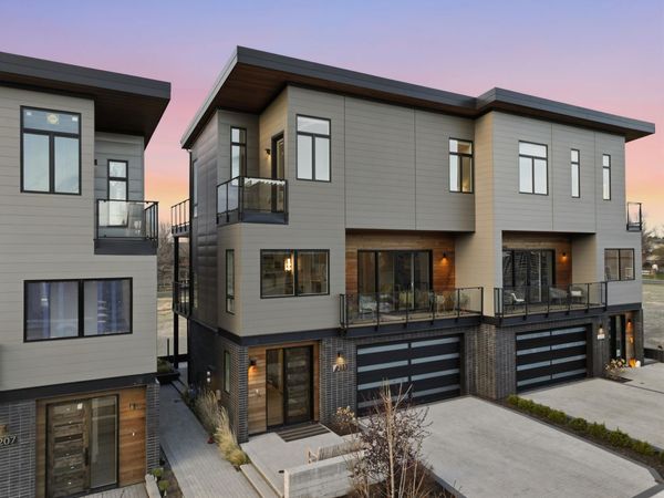 207 SW Log Court, Bend, OR 97702