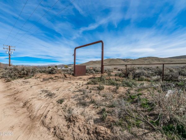 15700 Dry Valley Road, Reno, NV 89508