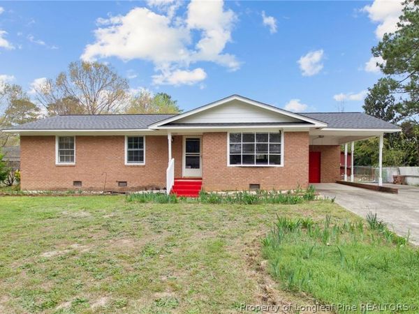 6042 McDougal Drive, Fayetteville, NC 28304