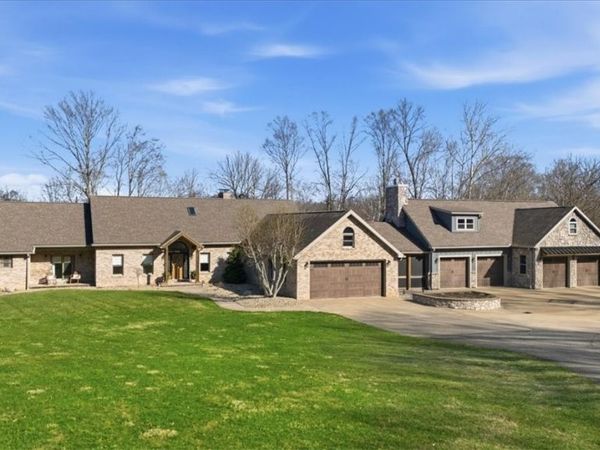 151 Dover Road, Washington, WV 26181