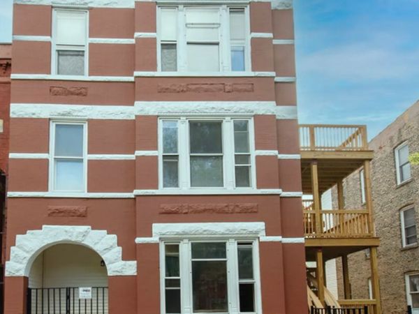 2163 N Bell Avenue, Unit 1R, Chicago, IL 60647