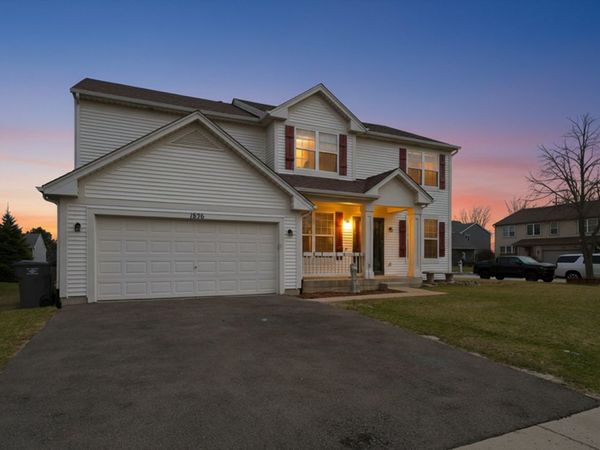 1836 Ness Way , Montgomery, IL 60538