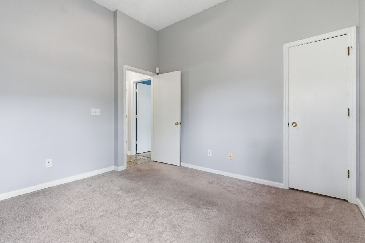 106 Fern Court Photo 19