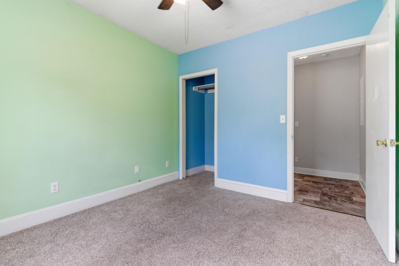 106 Fern Court Photo 23