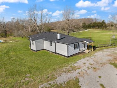 401 Drakes Creek Road, Crab Orchard, KY 40419