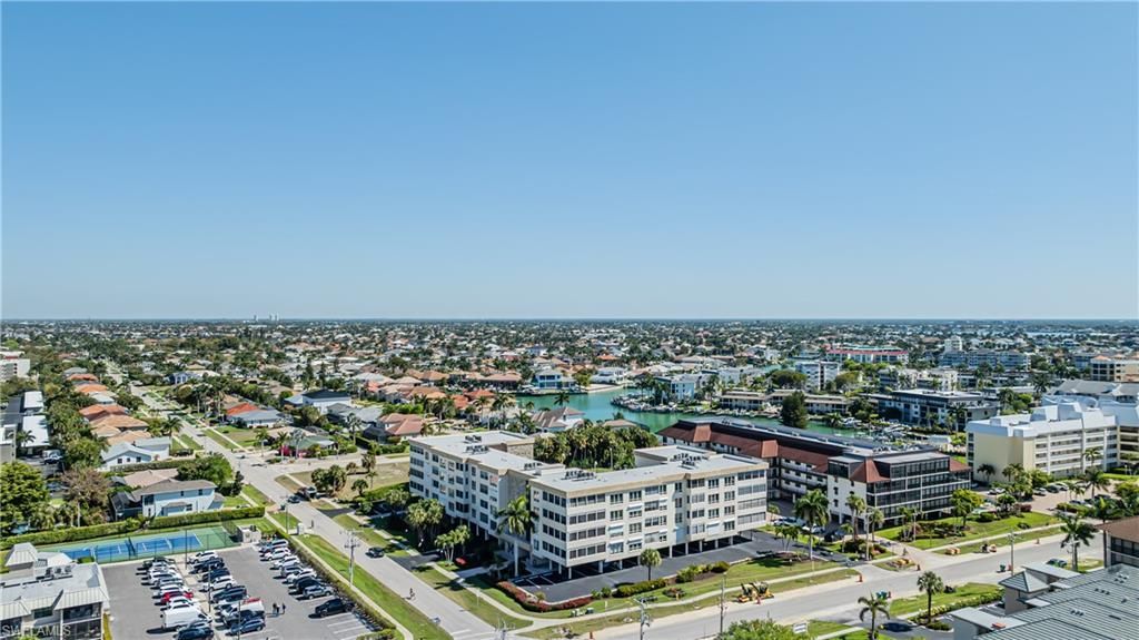 921 Seagrape Dr, Unit 308B, Marco Island, FL 34145 Photo