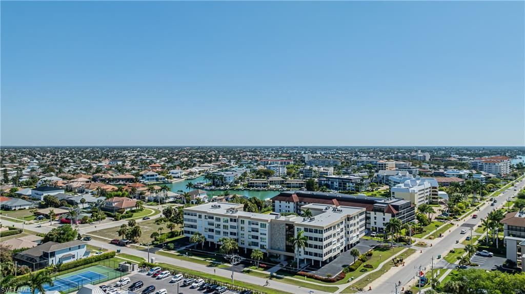 921 Seagrape Dr, Unit 308B, Marco Island, FL 34145 Photo