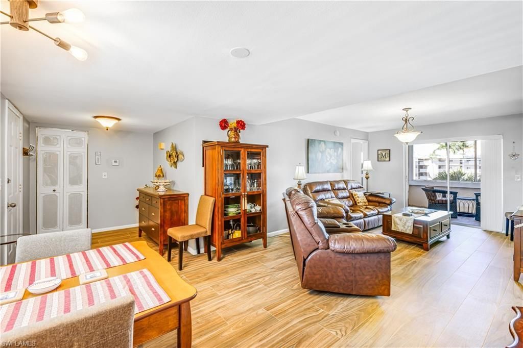 921 Seagrape Dr, Unit 308B, Marco Island, FL 34145 Photo