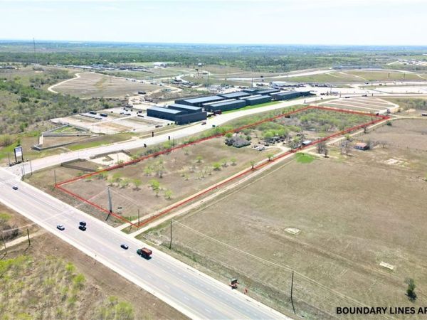 7710 Elroy Road , Del Valle, TX 78617