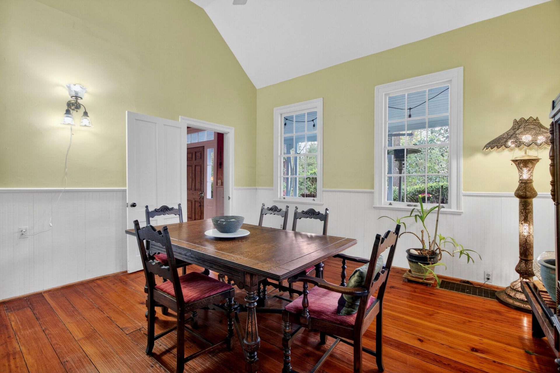 108 Rutherford Street Photo 36