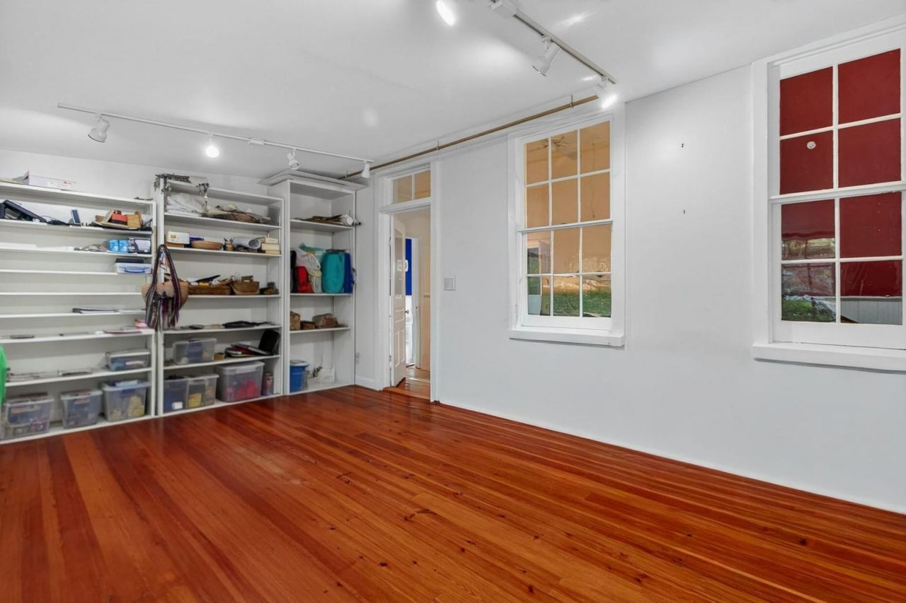 108 Rutherford Street Photo 46