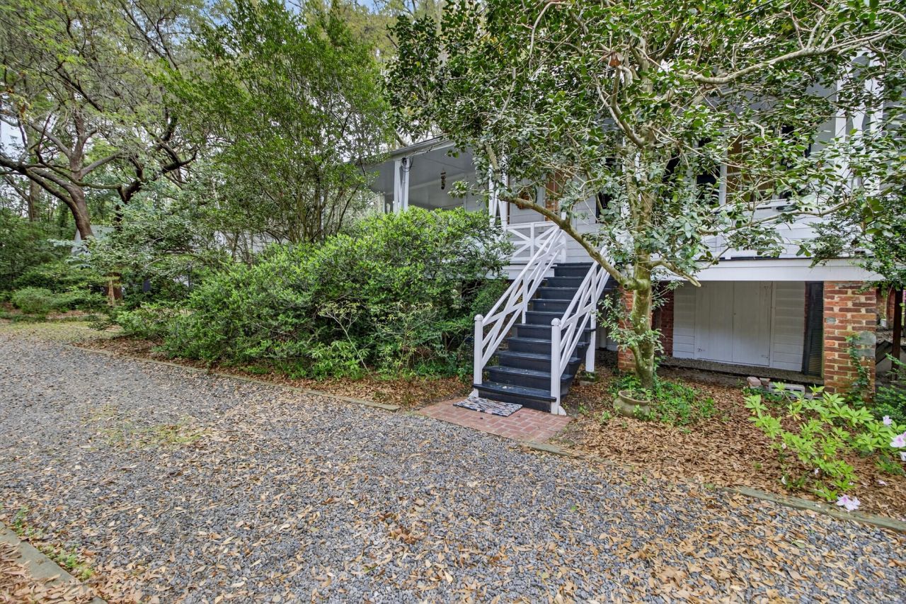 108 Rutherford Street Photo 8