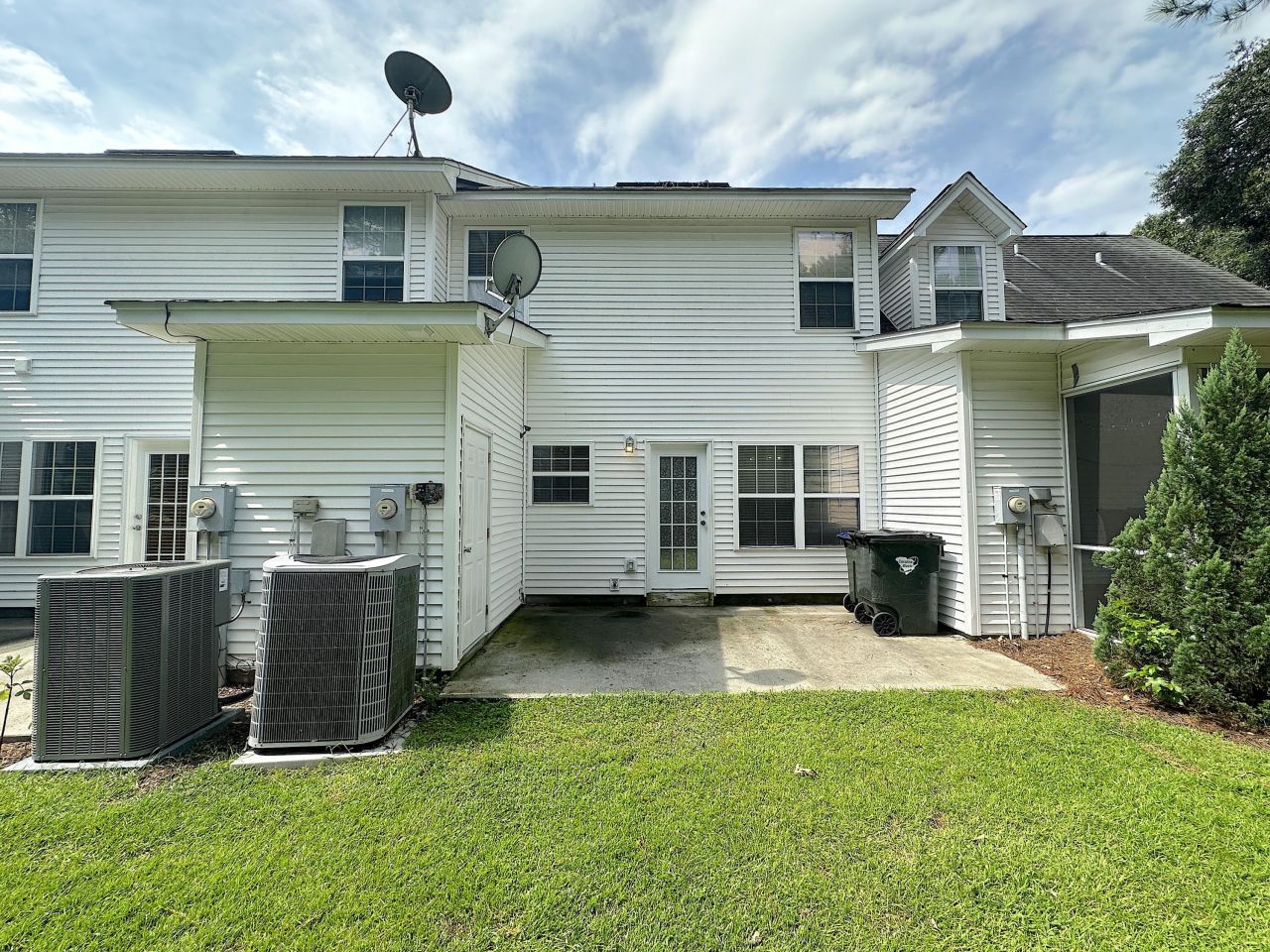 126 Tuscany Court Photo 15