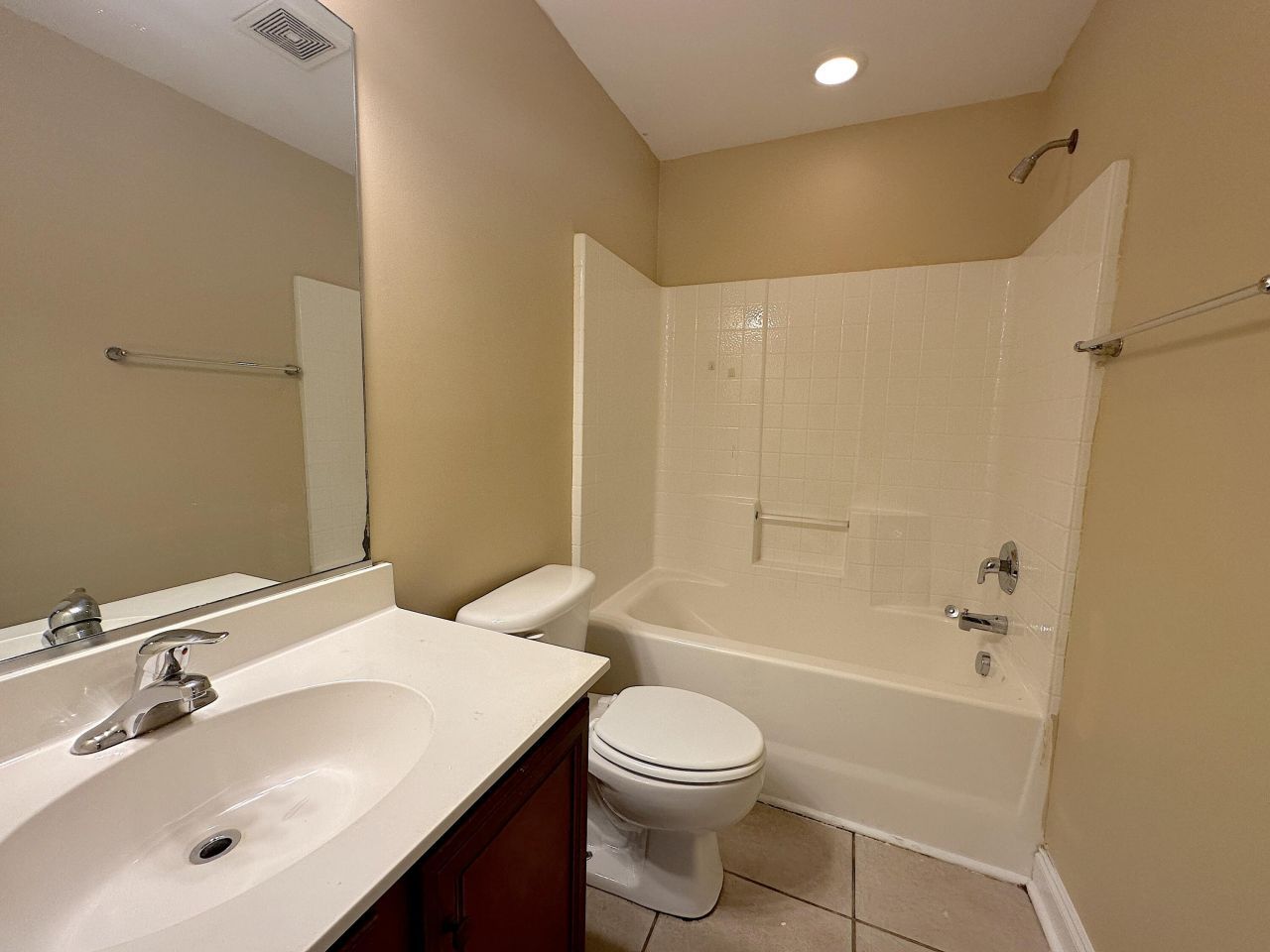 126 Tuscany Court Photo 5